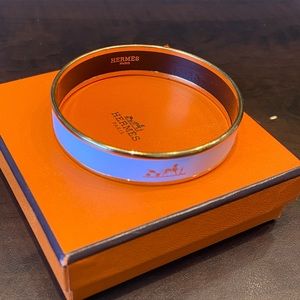 (SOLD) Hermes bangle